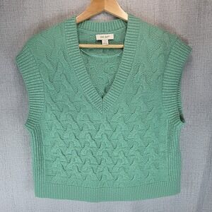 On 34th Cropped Cable Knit Sweater Vest Spring Green V Neck Boxy Women's Small